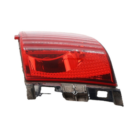 Feu de pare choc arriere droit PEUGEOT 2008 1