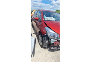 Feu arriere principal gauche (feux) TOYOTA YARIS 3 Photo n°12