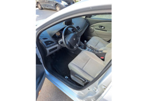 Feu arriere principal droit (feux) RENAULT MEGANE 3 Photo n°7