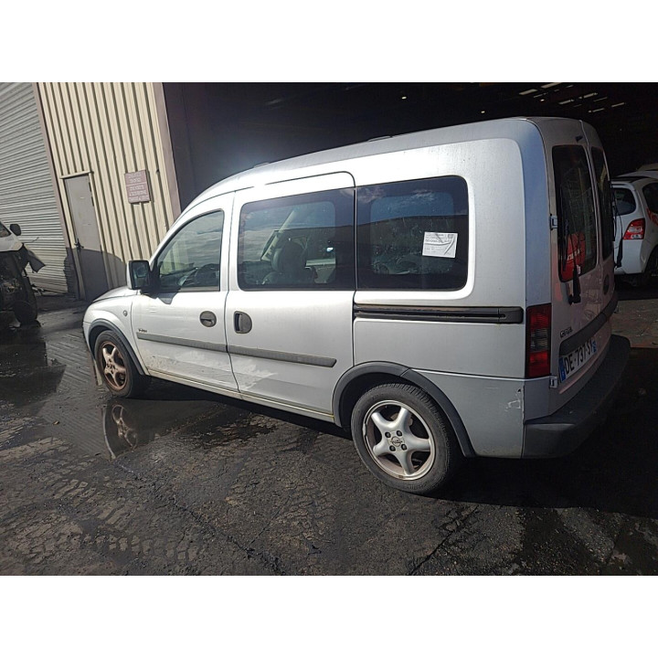 Feu arriere principal gauche (feux) OPEL COMBO C Photo n°14