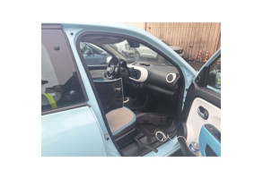 Malle/Hayon arriere RENAULT TWINGO 3 Photo n°15