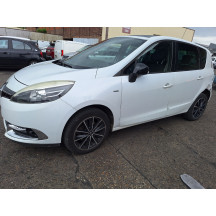 Feu de pare choc arriere droit RENAULT SCENIC 3 Photo n°13