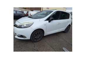 Feu de pare choc arriere droit RENAULT SCENIC 3 Photo n°13