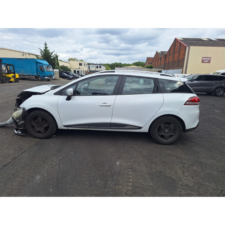 Feu diurne avant gauche RENAULT CLIO 4 Photo n°10