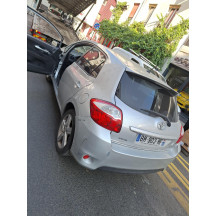 Feu arriere principal droit (feux) TOYOTA AURIS 1 Photo n°12