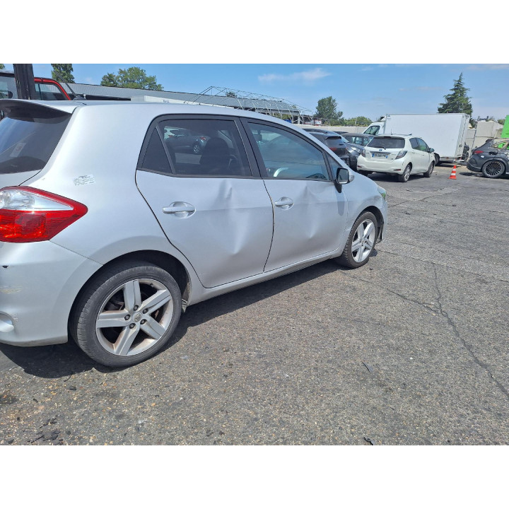 Feu arriere principal droit (feux) TOYOTA AURIS 1 Photo n°13