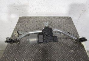 Moteur essuie glace avant PEUGEOT 208 1