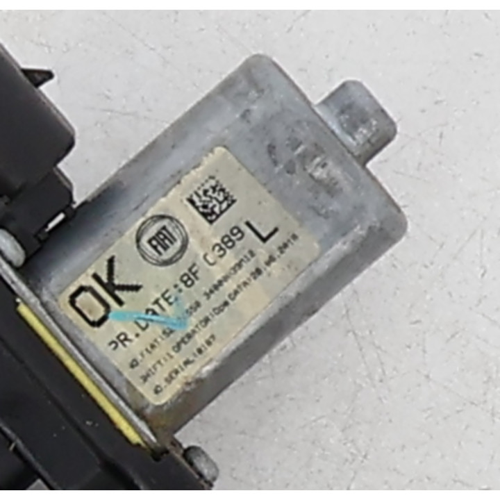 Leve vitre electrique avant gauche FIAT PANDA 3 Photo n°3