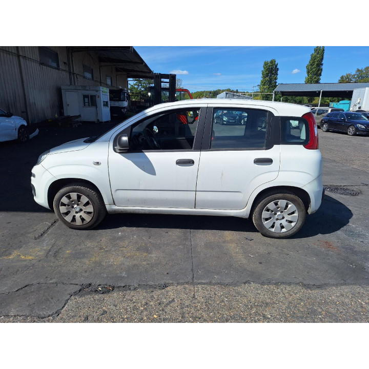 Feu arriere principal droit (feux) FIAT PANDA 3 Photo n°10