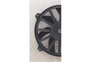 Moto ventilateur radiateur PEUGEOT 3008 1 Photo n°2