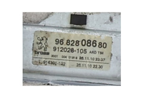 Leve vitre electrique arriere droit PEUGEOT 3008 1 Photo n°3