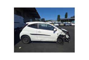 Malle/Hayon arriere TOYOTA AYGO 2 Photo n°8