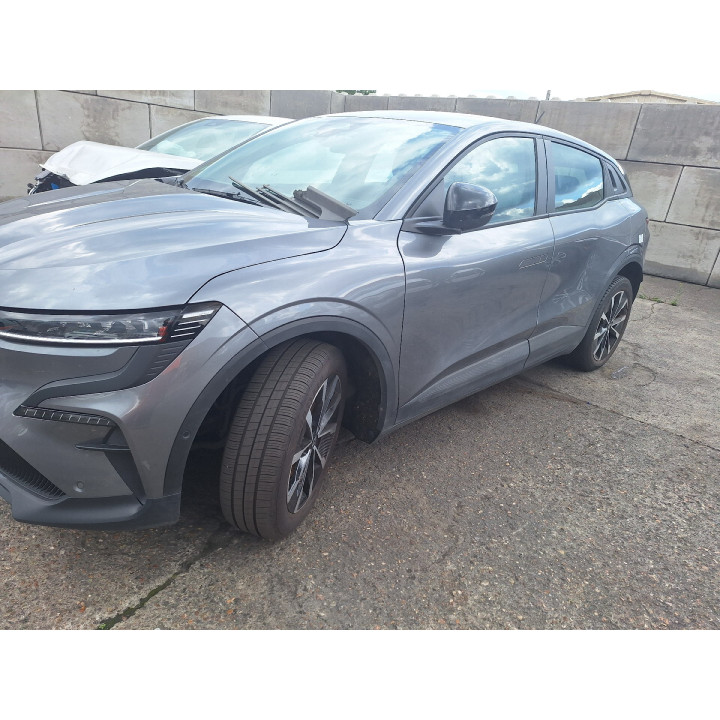 Feu de pare choc arriere droit RENAULT MEGANE 5 Photo n°10