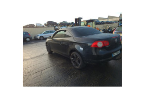 Pare boue avant droit VOLKSWAGEN EOS Photo n°20