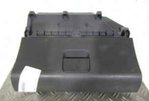 Boite a gants VOLKSWAGEN POLO 4