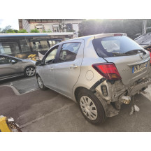 Feu arriere principal droit (feux) TOYOTA YARIS 3 Photo n°8