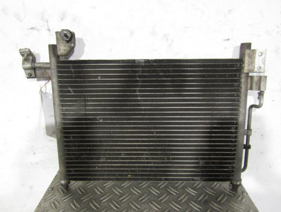 Radiateur clim MAZDA 323 6 Photo n°1