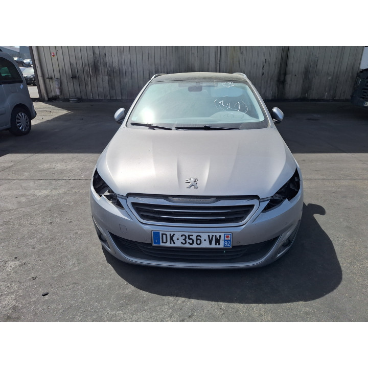 Feu arriere principal droit (feux) PEUGEOT 308 2 SW Photo n°7