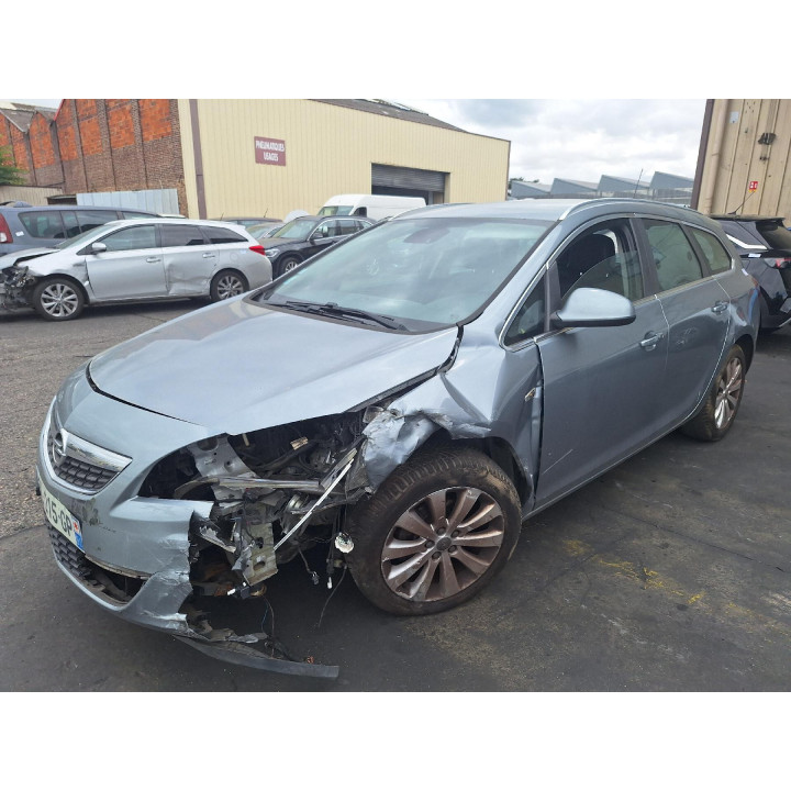 Feu arriere principal droit (feux) OPEL ASTRA J SPORTS Photo n°9