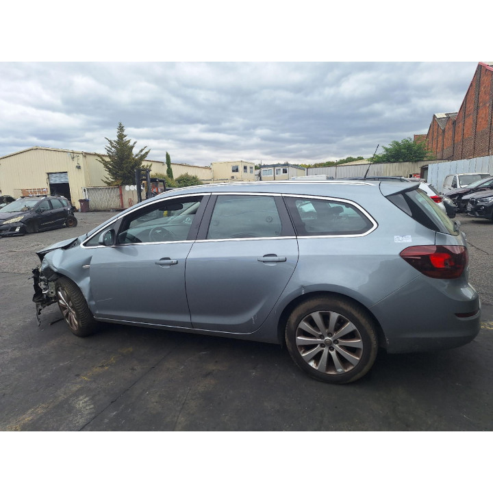 Feu arriere principal droit (feux) OPEL ASTRA J SPORTS Photo n°13