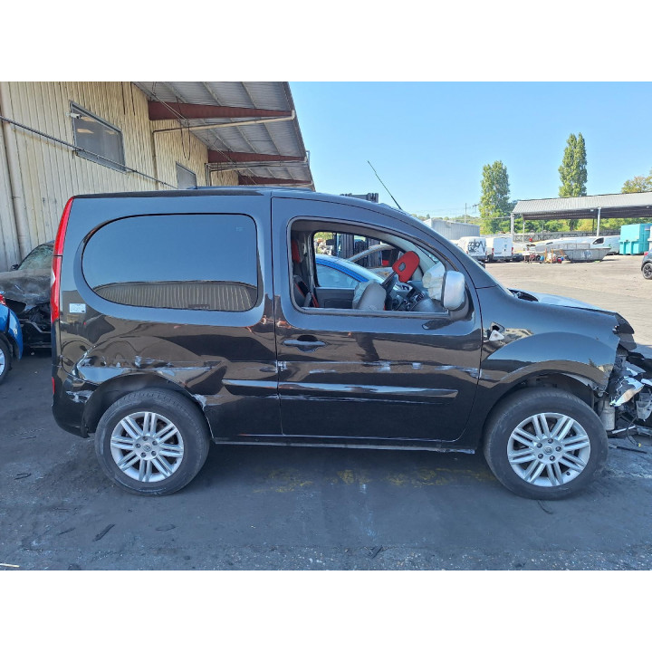 Feu arriere principal droit (feux) RENAULT KANGOO 2 Photo n°12
