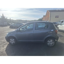 Feu arriere principal droit (feux) TOYOTA YARIS 1 Photo n°12