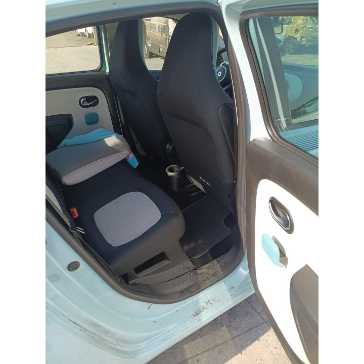 Feu diurne avant gauche RENAULT TWINGO 3 Photo n°16
