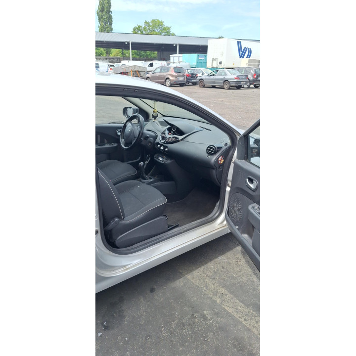 Feu arriere principal droit (feux) RENAULT TWINGO 2 Photo n°16