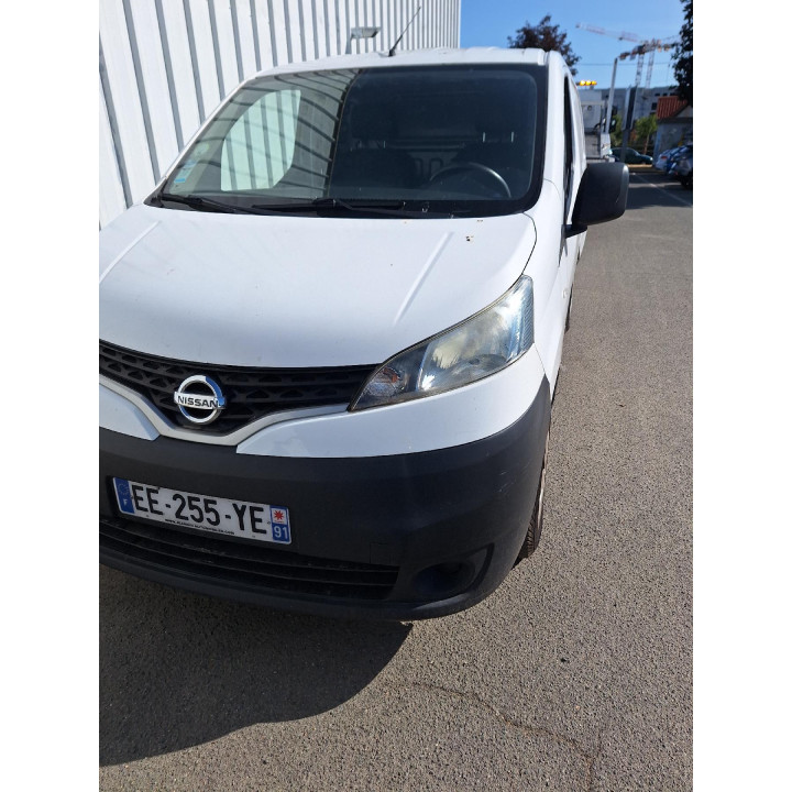 Compresseur clim NISSAN NV200 Photo n°10