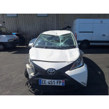 Feu arriere principal droit (feux) TOYOTA AYGO 2 Photo n°11