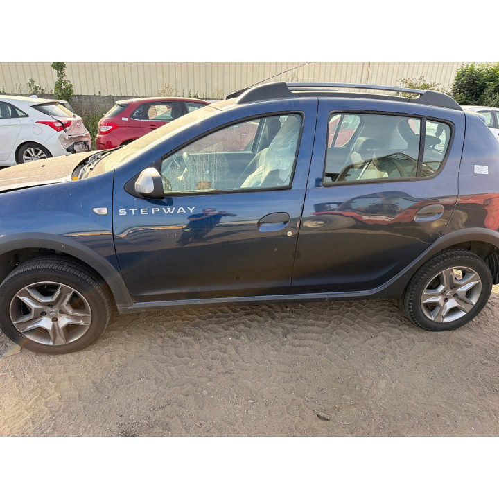 Compresseur clim DACIA SANDERO 2 Photo n°13