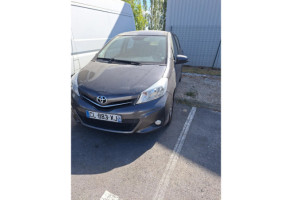 Optique avant principal droit (feux)(phare) TOYOTA YARIS 3 Photo n°8