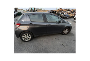 Optique avant principal droit (feux)(phare) TOYOTA YARIS 3 Photo n°18