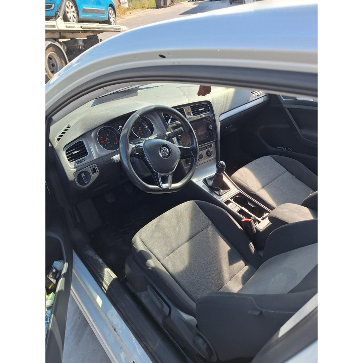Feu arriere principal droit (feux) VOLKSWAGEN GOLF 7 Photo n°8