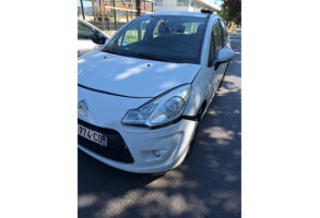 Leve vitre electrique avant gauche CITROEN C3 2 Photo n°13