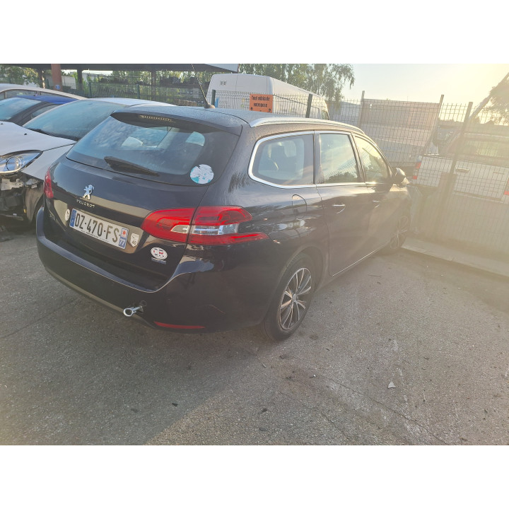 Leve vitre electrique avant gauche PEUGEOT 308 2 SW Photo n°3