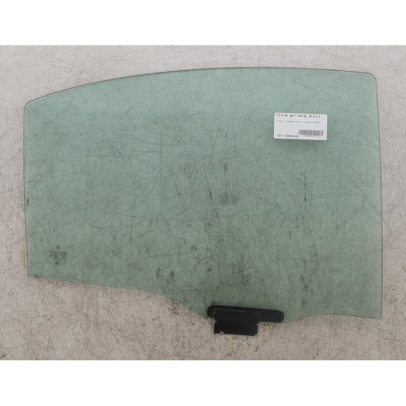 Vitre arriere droit PEUGEOT 607