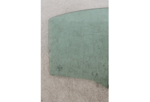 Vitre arriere droit PEUGEOT 607 Photo n°2