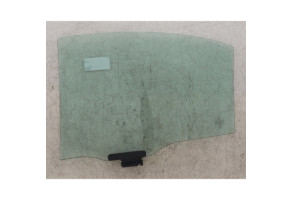 Vitre arriere droit PEUGEOT 607 Photo n°4