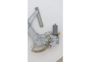 Leve vitre electrique avant droit TOYOTA YARIS 1 Photo n°3