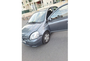 Leve vitre electrique avant droit TOYOTA YARIS 1 Photo n°10