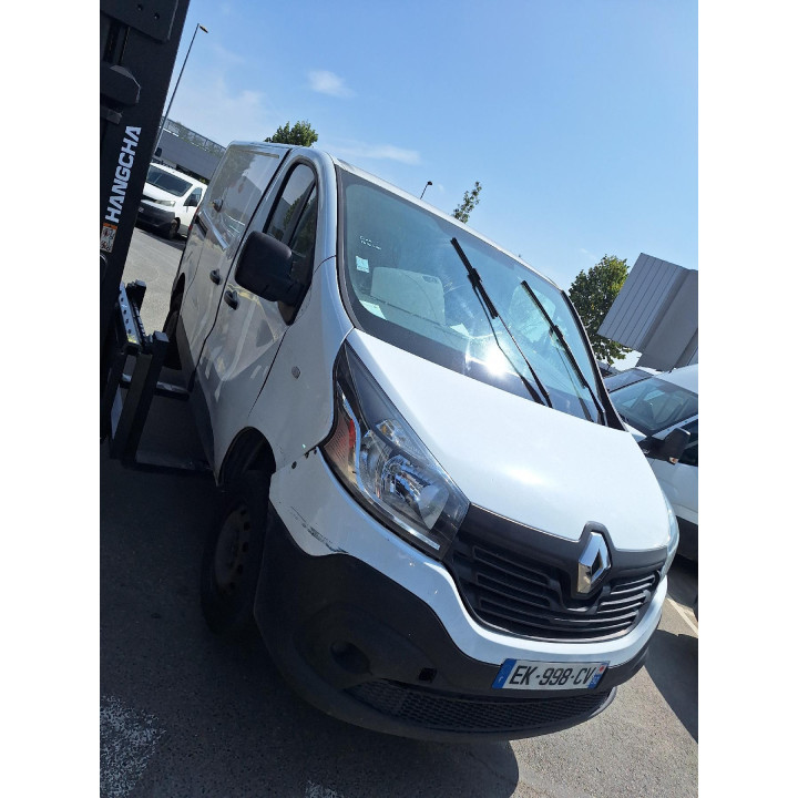 Feu arriere principal droit (feux) RENAULT TRAFIC 3 COURT Photo n°9