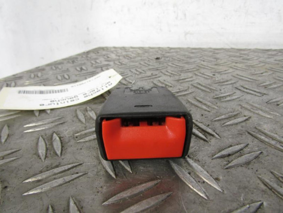 Attache ceinture arriere gauche FIAT PANDA 2 Photo n°1