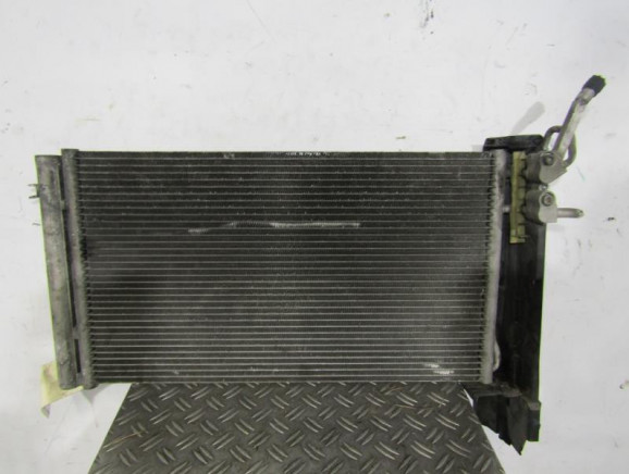 Radiateur clim BMW SERIE 1 E87 Photo n°1