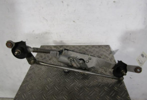 Moteur essuie glace avant TOYOTA AURIS 1