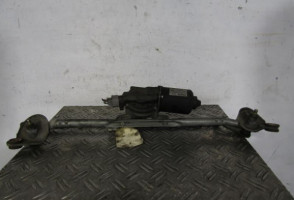 Moteur essuie glace avant TOYOTA AVENSIS 2