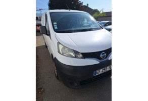 Vitre avant gauche NISSAN NV200 Photo n°6