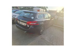 Aile avant gauche PEUGEOT 308 2 SW Photo n°7