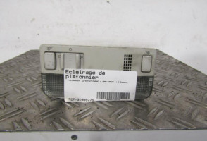 Eclairage de plafonnier VOLKSWAGEN PASSAT 4