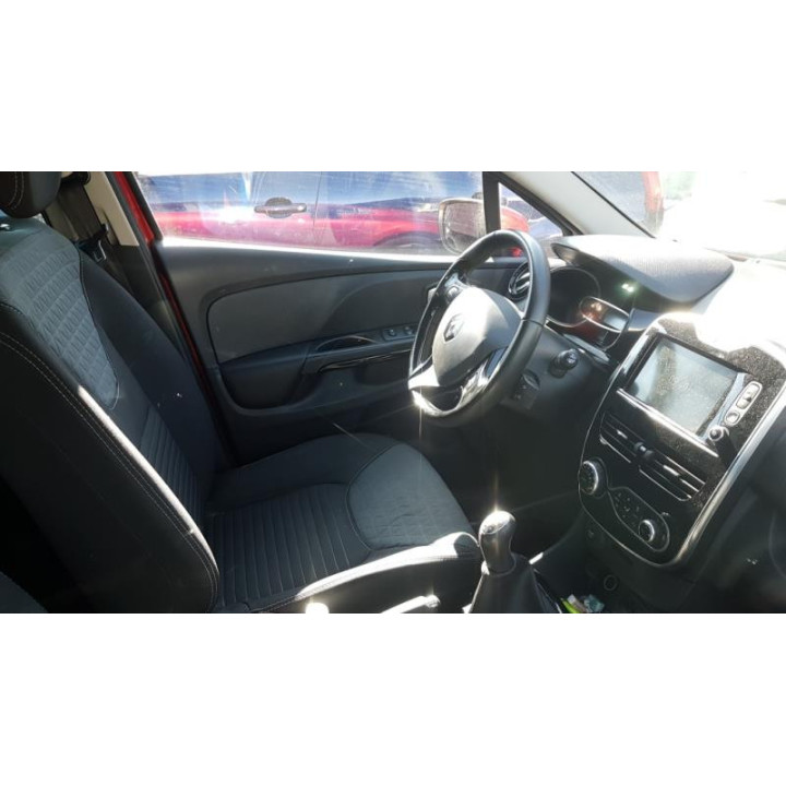 Verin de coffre RENAULT CLIO 4 Photo n°4